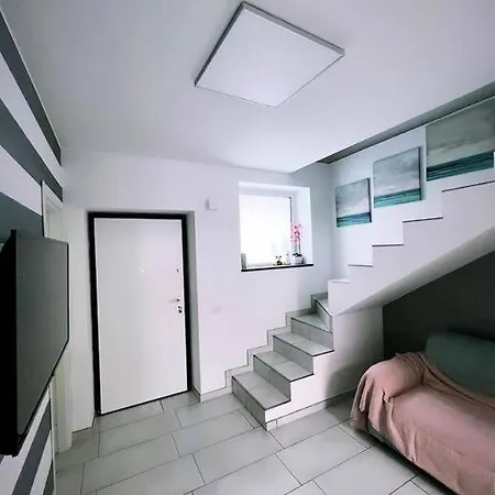 Holiday home Casetta Zucla - *