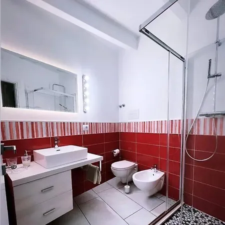 Casetta Zucla - *